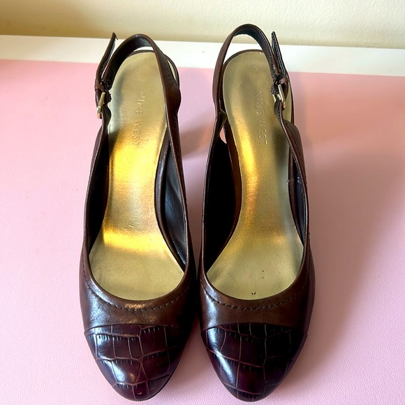 Size 8 Brown Leather Croc Slingbacks - Picture 1 of 8